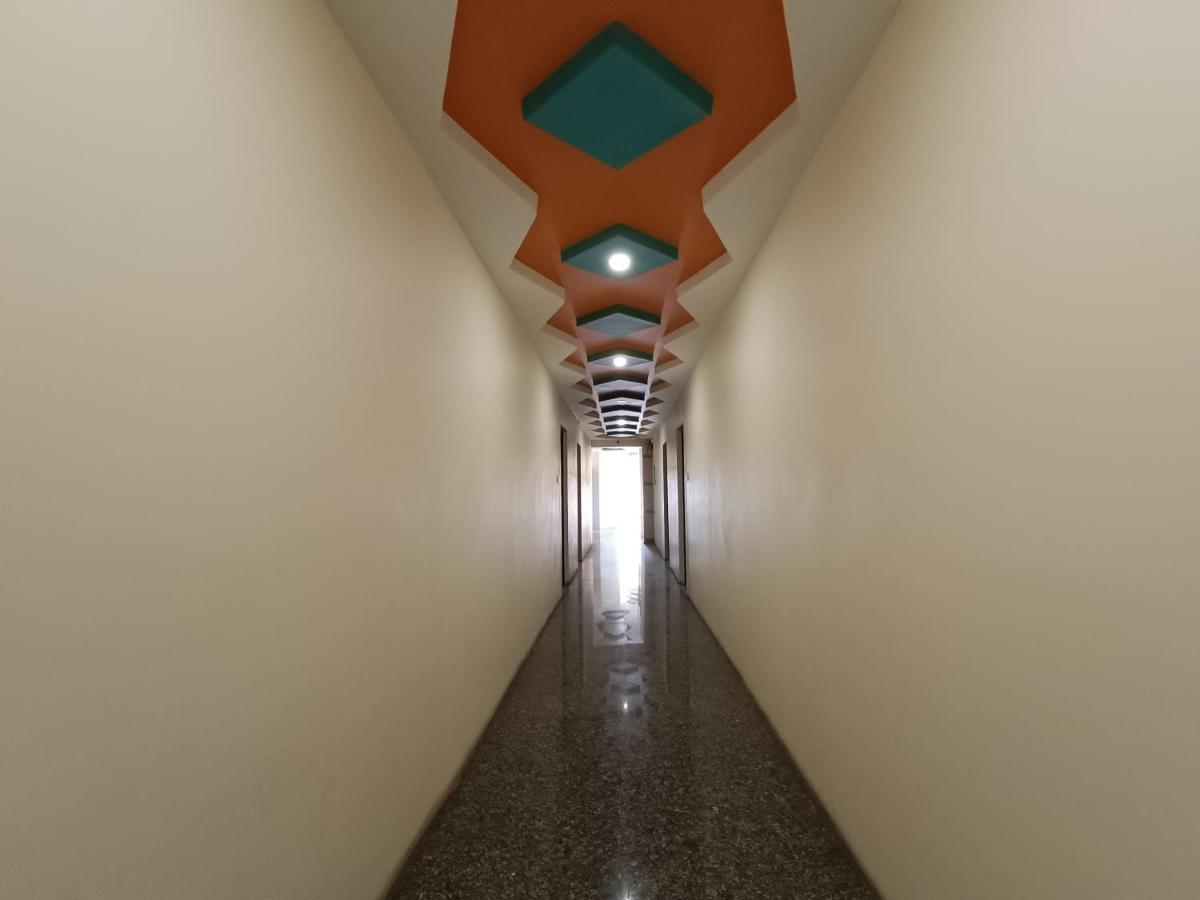 פונדיצ'רי Hotel Blue Stone מראה חיצוני תמונה